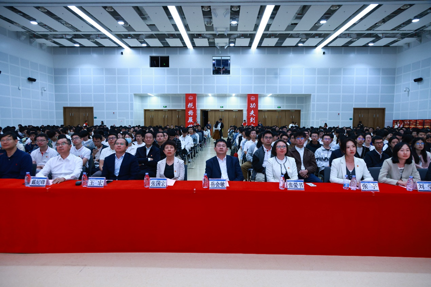 3cbc150f91e90c2b195302eef6fde921.png