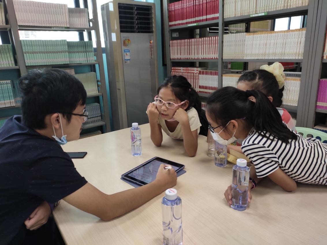 1598864228945013827.jpg 3.jpg