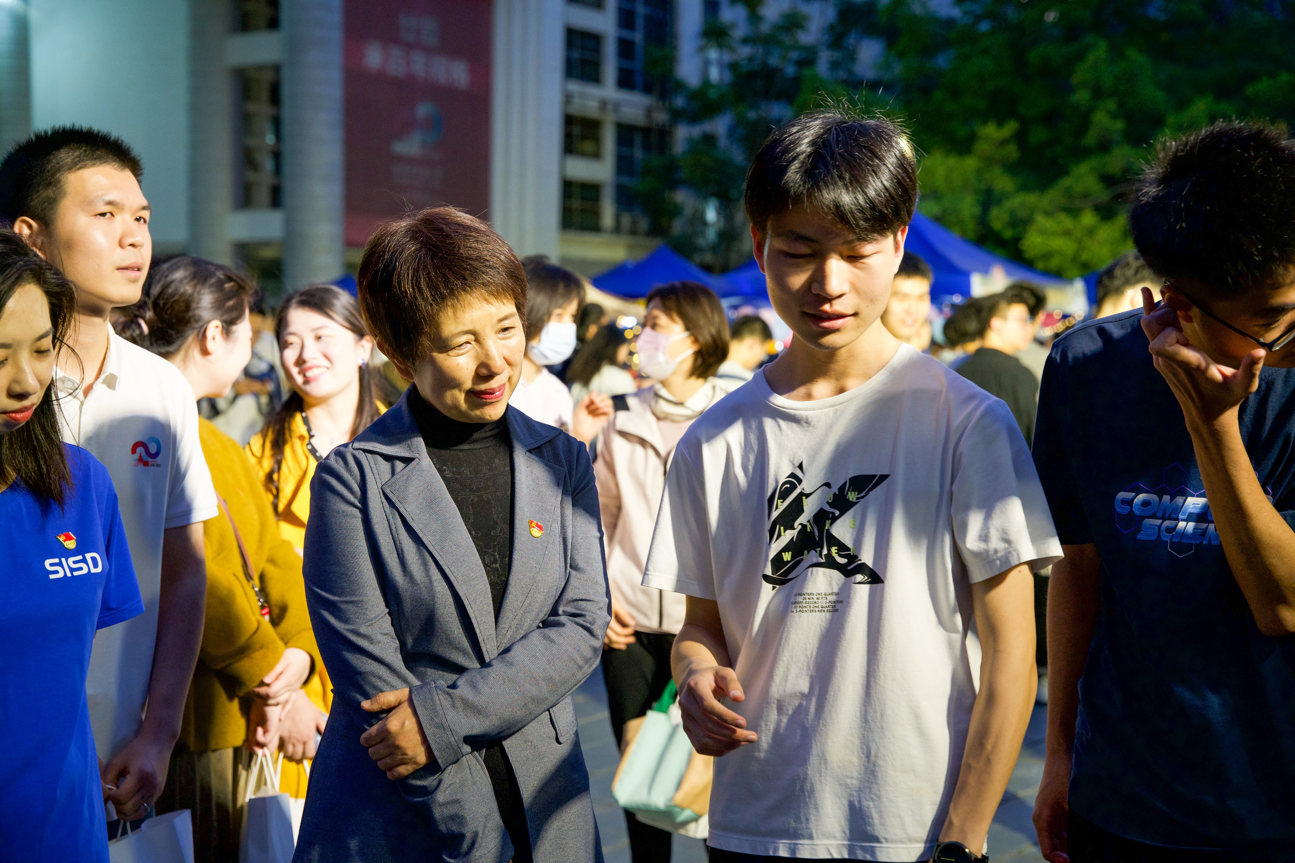 1678774445192083549.jpg ZZF02463.jpg