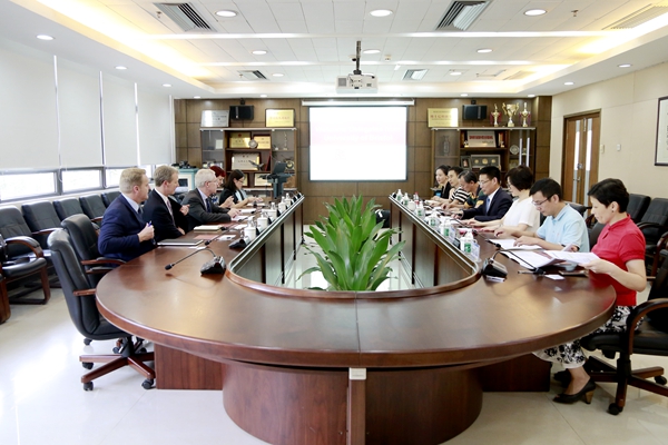 1506734019411059403.jpg 3.jpg