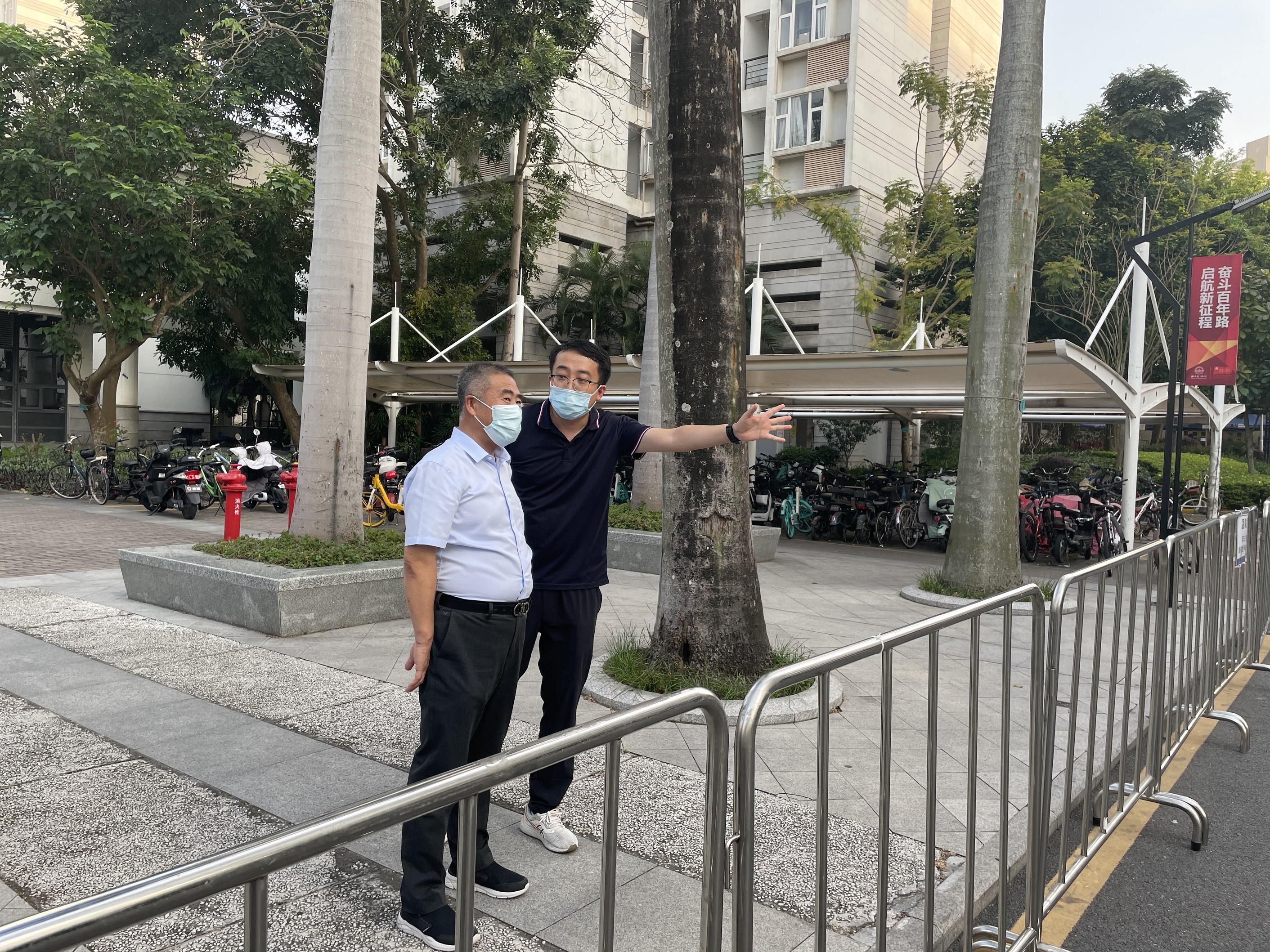 1649675777184000859.jpg 17.jpg