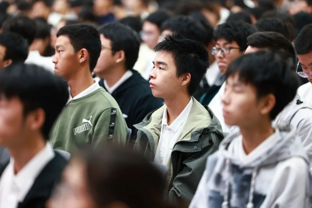 1700281015042057416.jpg 12.jpg