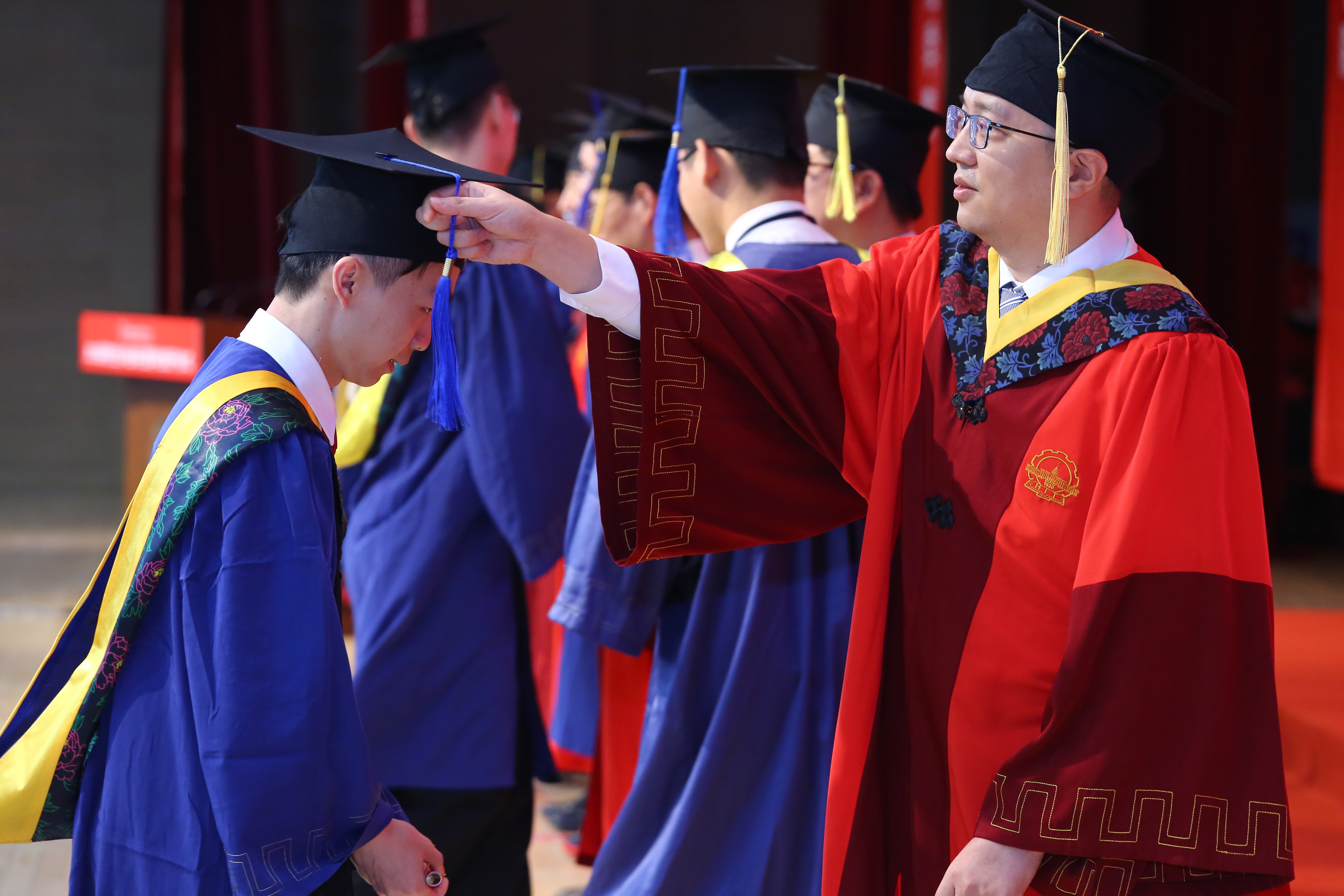 1640766878094017815.jpg 电信2.jpg