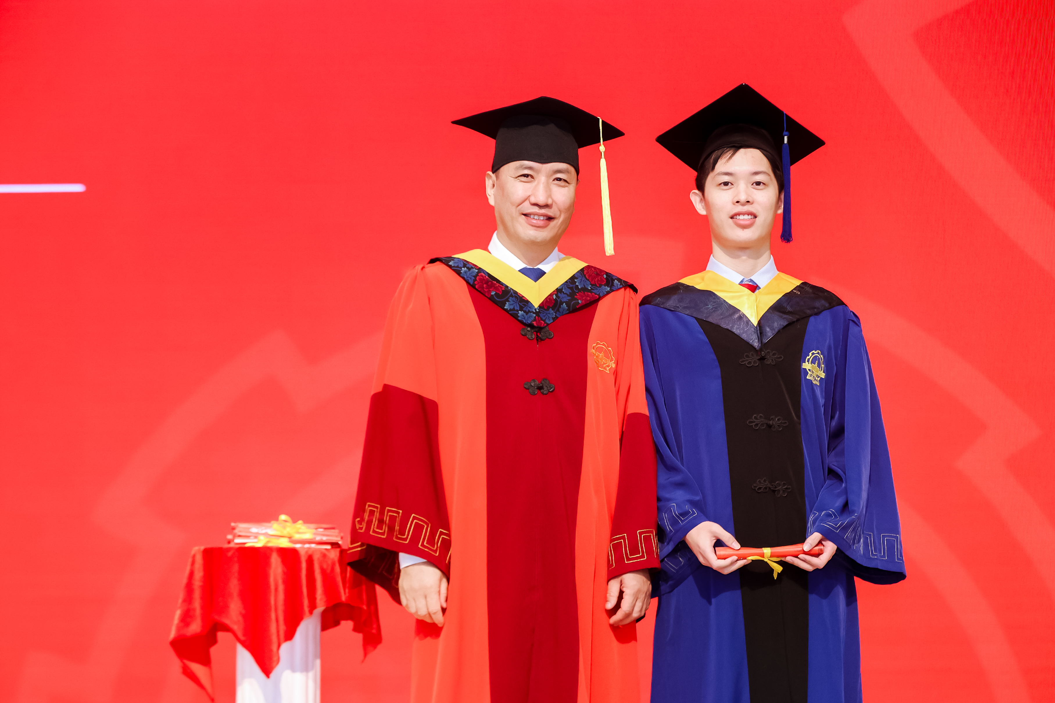 1640767015933046064.jpg 建筑1.jpg