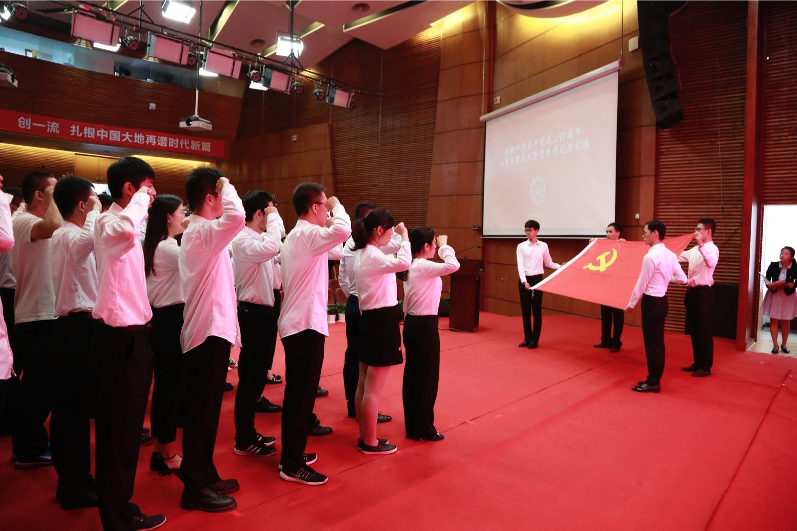 1530500981870074489.jpeg 38fcf32ee586af83b8a28f8346061c75.jpeg