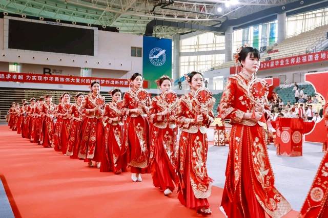 1718106145009061370.jpg bcae3288-74ce-456d-9b83-49a2844d063f.jpg