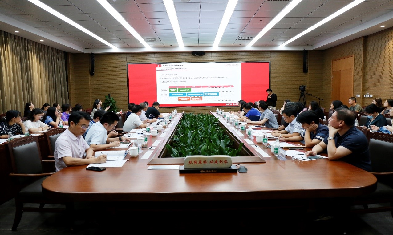 1631946765424014380.jpg 1.jpg