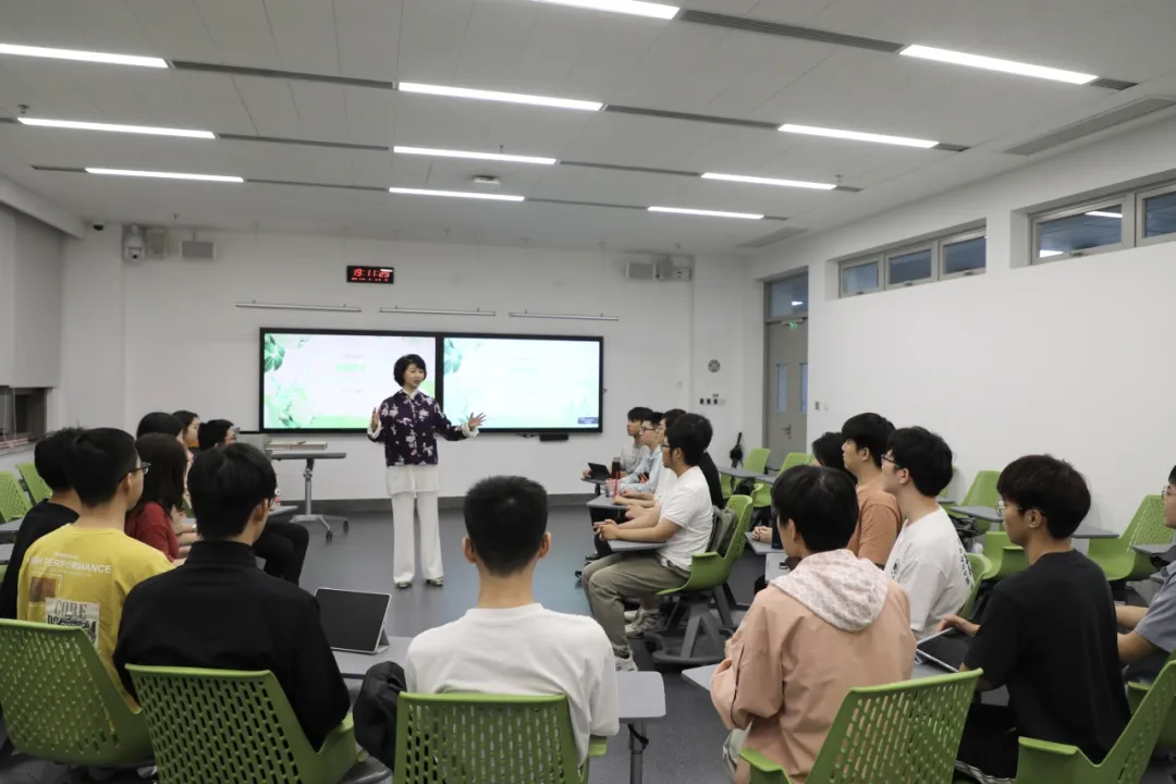 1714443249926075695.jpg 643.jpg