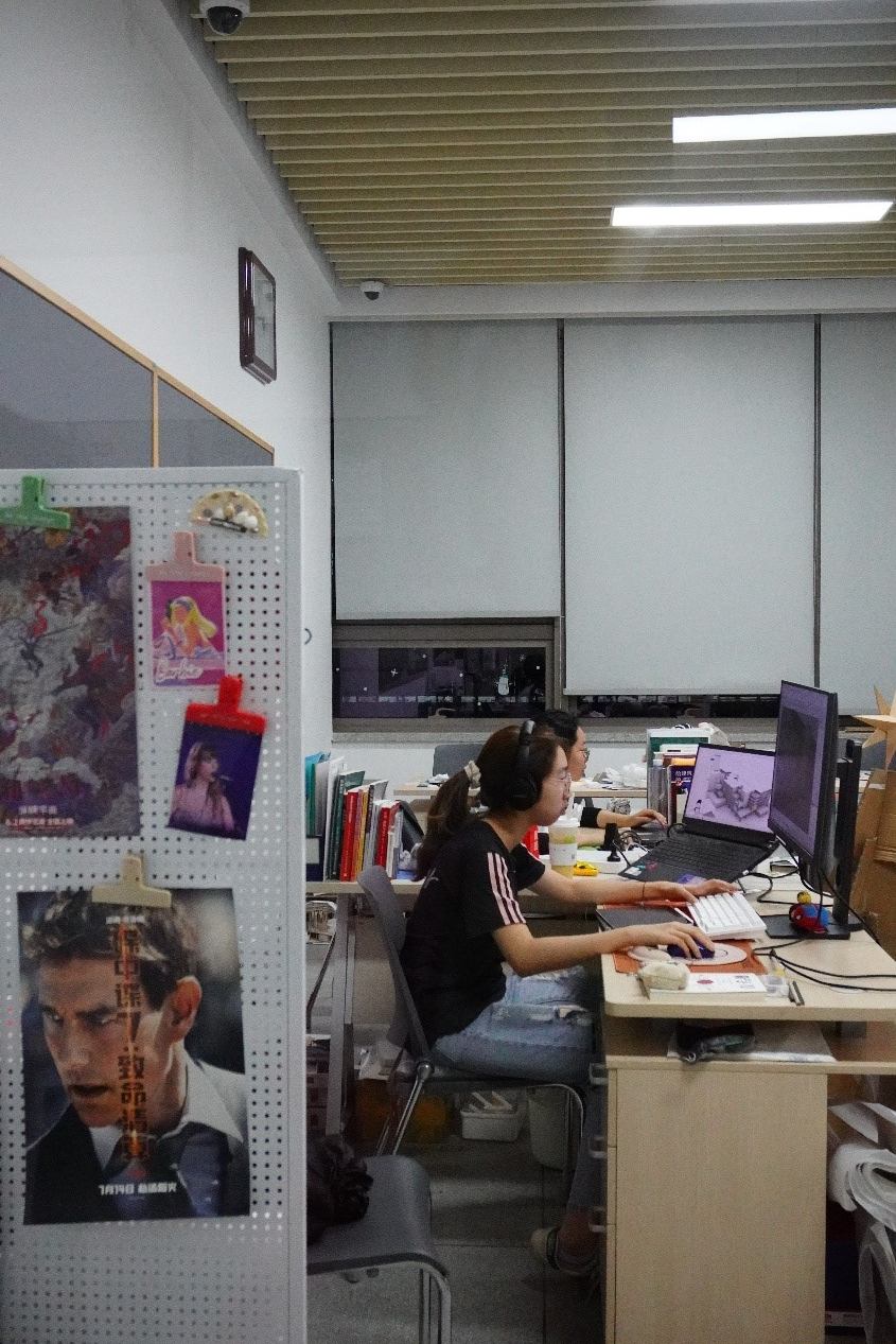 1714445760369006675.jpg 18.jpg