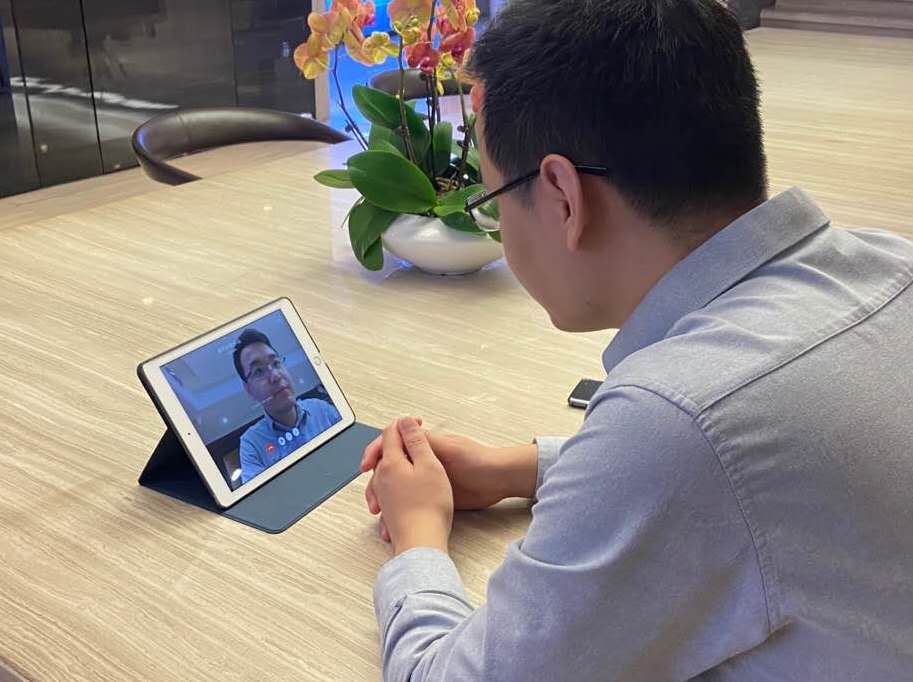 1585047427585019007.jpg 时代中国.jpg