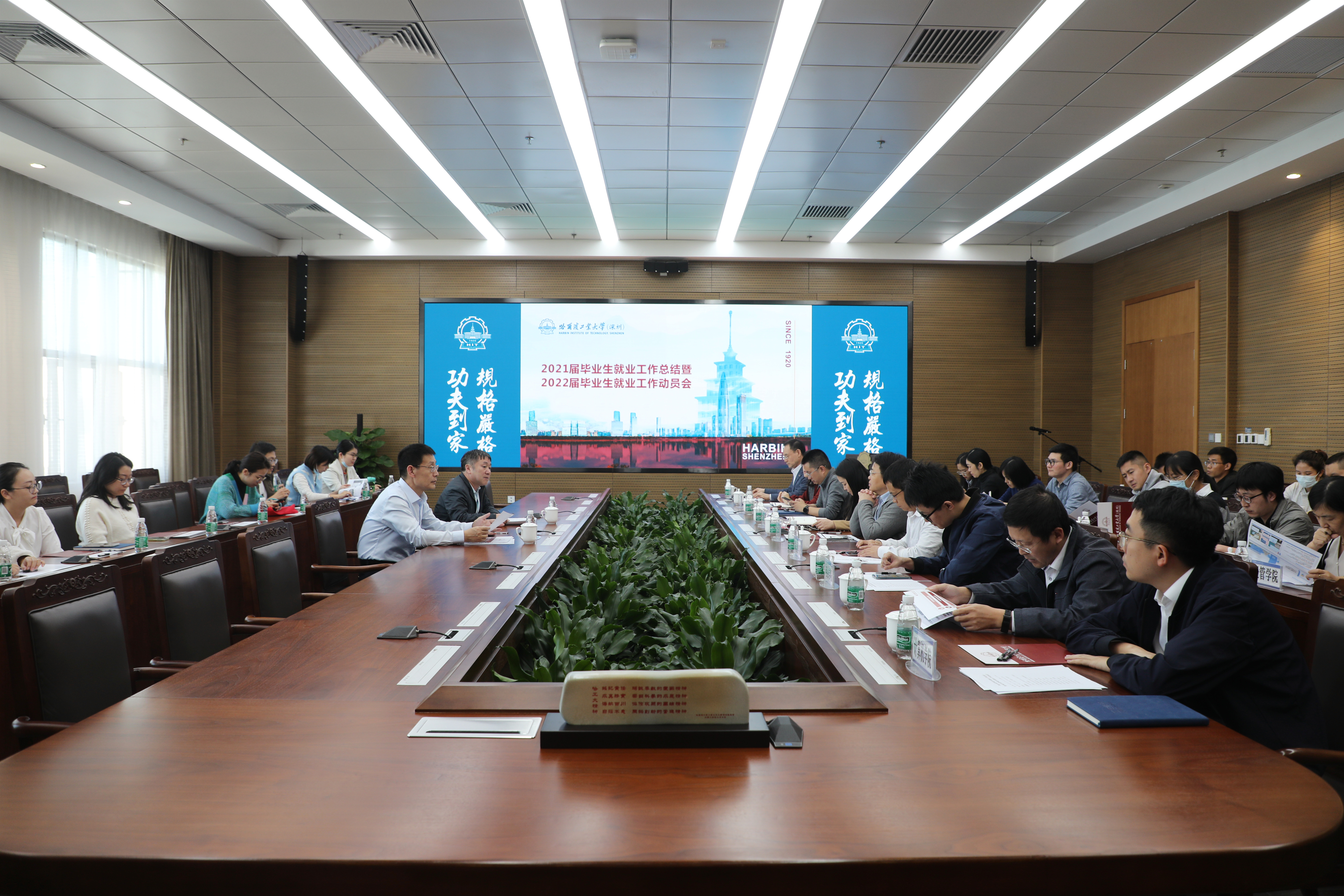 1637921014360025249.jpg 8P6A0019.jpg