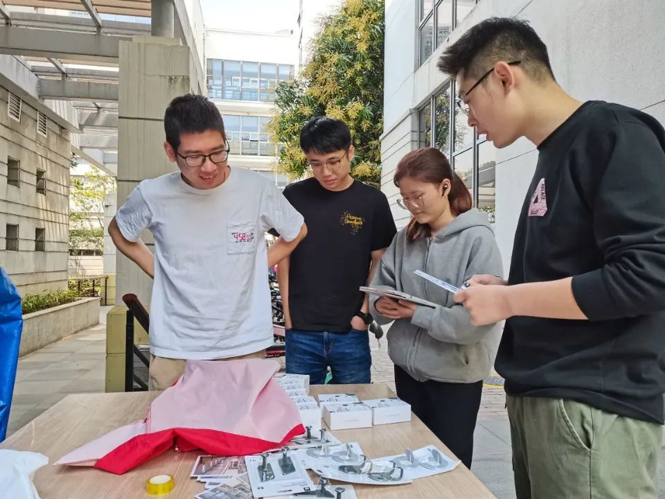 1614943514562029128.jpg 2.jpg