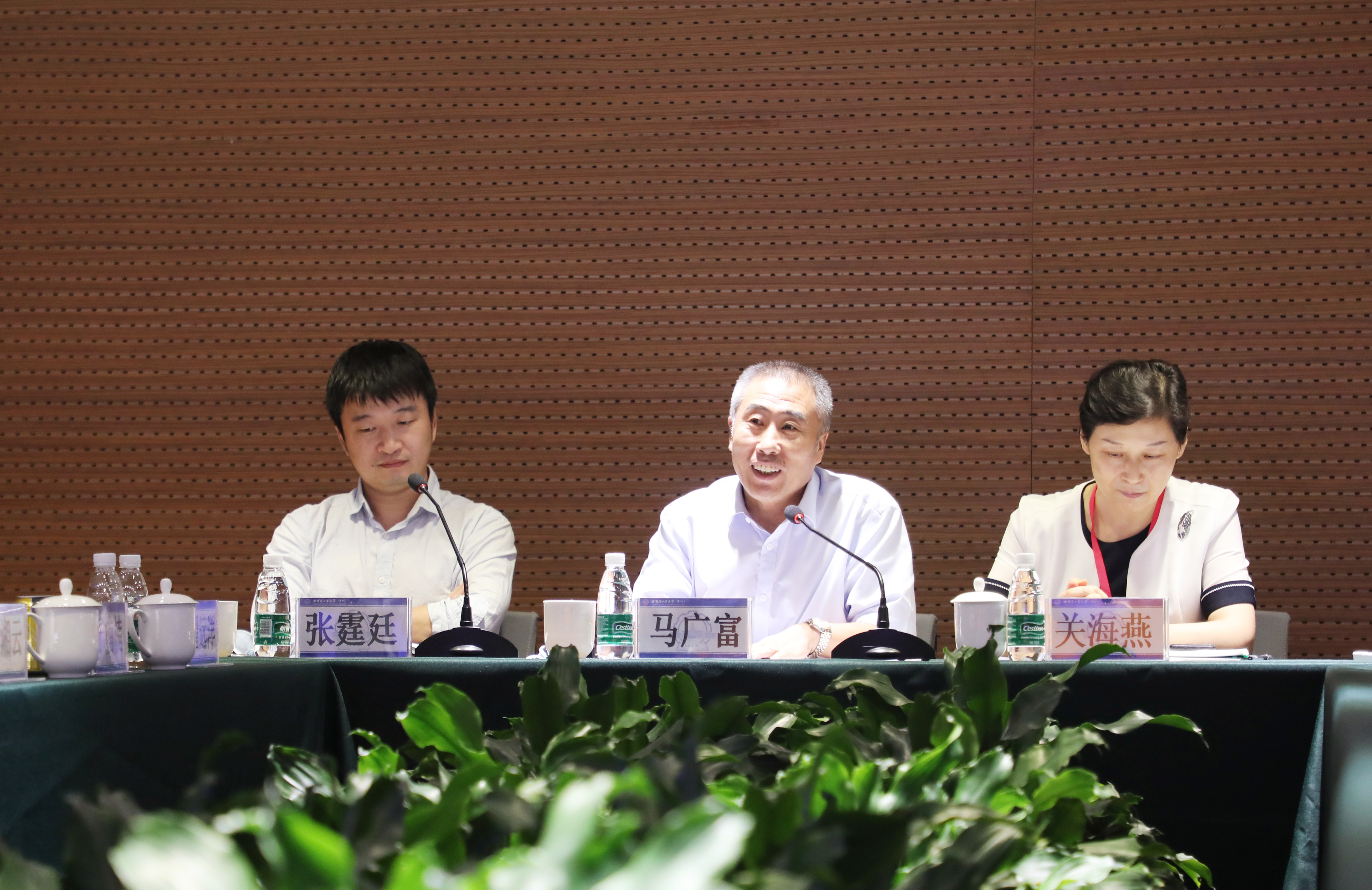 1634777744951087161.jpg 871A0060.jpg