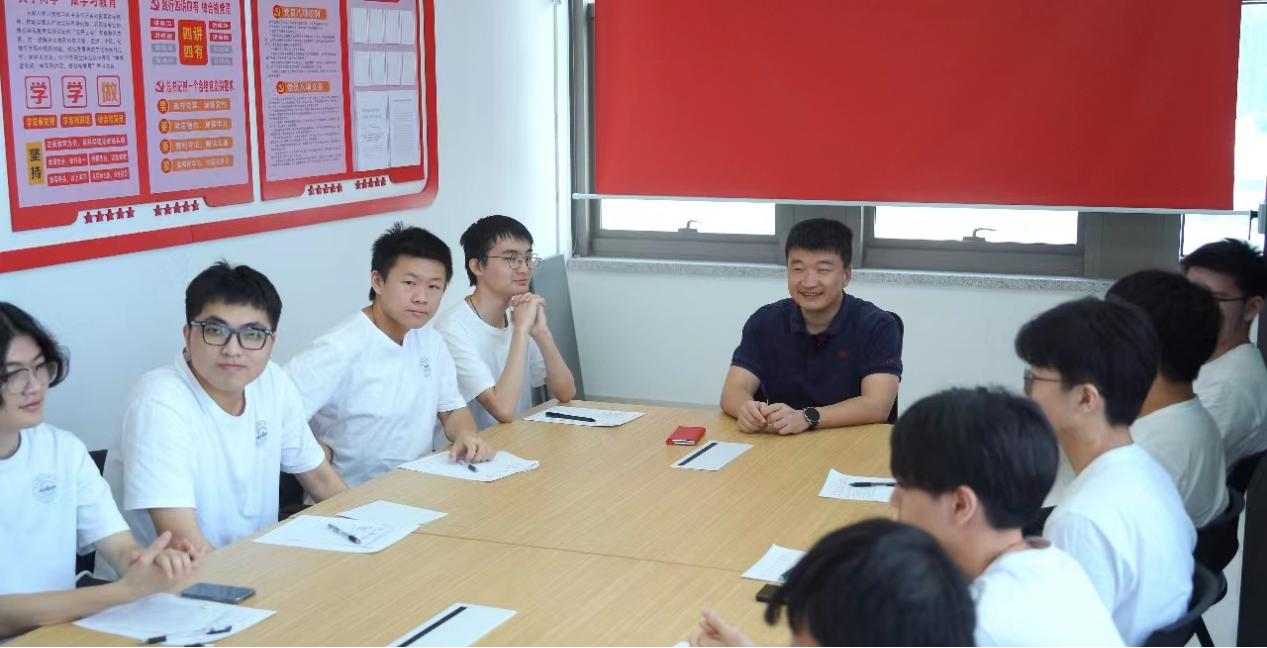 1693462794333099997.png 图片15.png