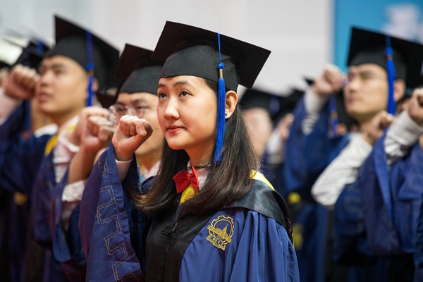 1545476112400074240.jpg 010.jpg