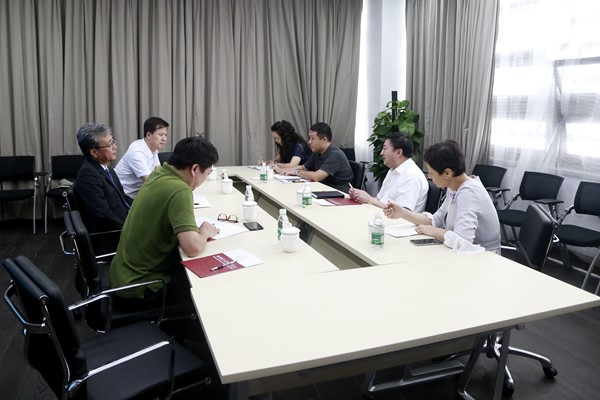 1537947722682024103.jpg 000.jpg