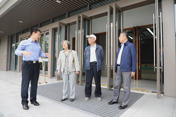 1554195784226075583.jpg 8P6A1199.jpg