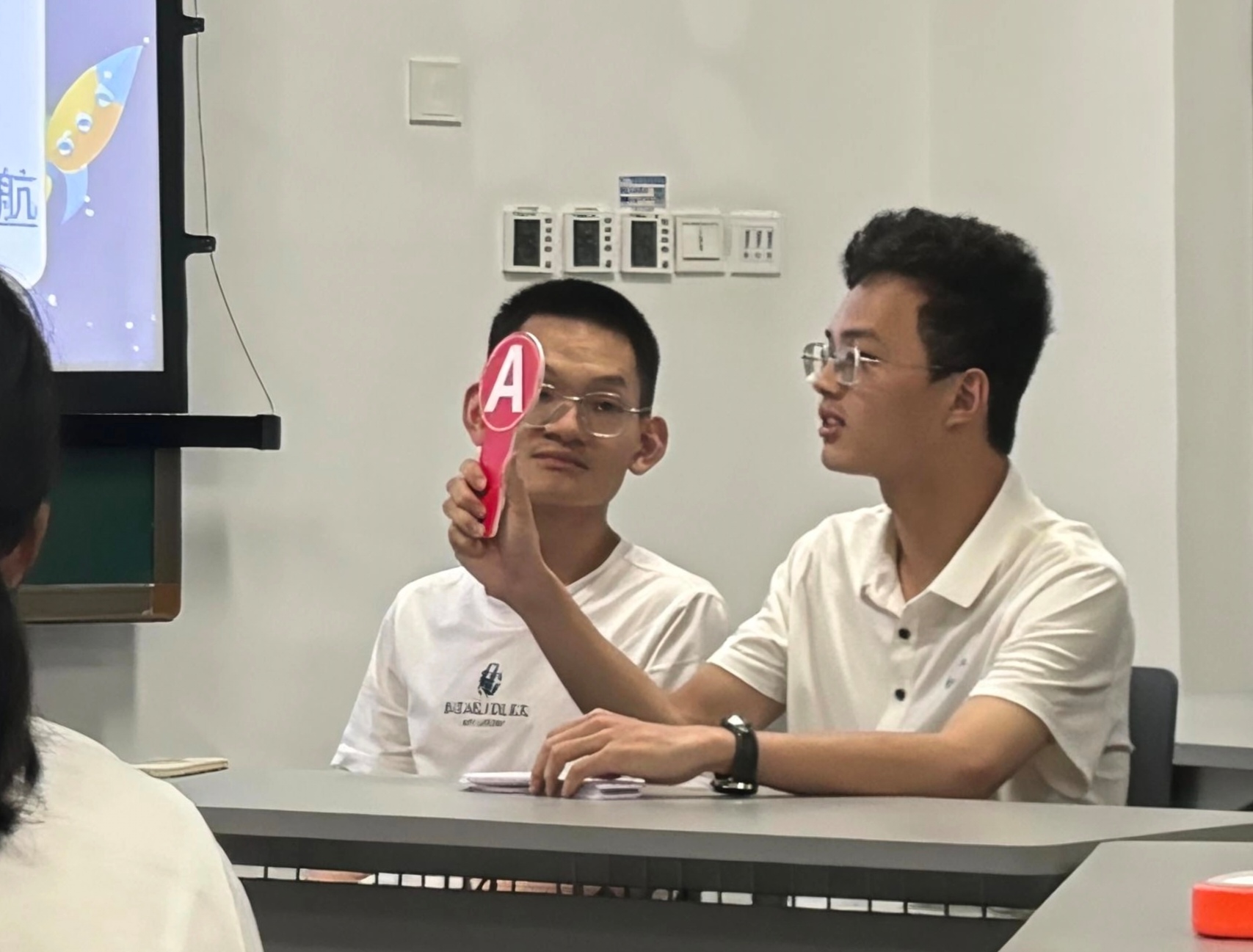 1745810753884076593.jpg 1-2.jpg