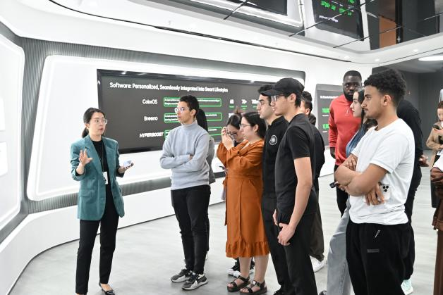 1741879072686033686.png 1741879072686033686.png