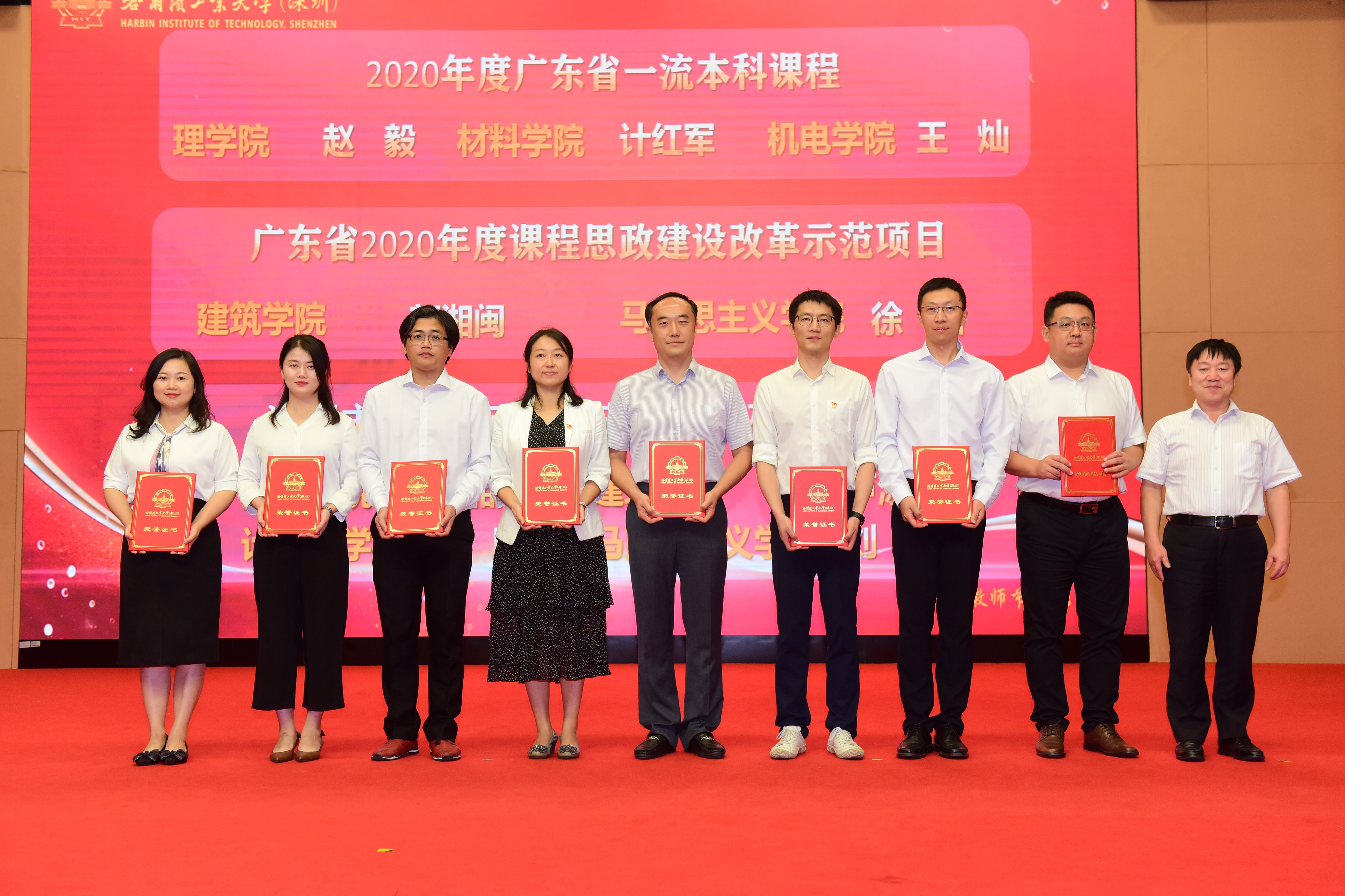 1631336305970096069.jpg LGX_0548.jpg