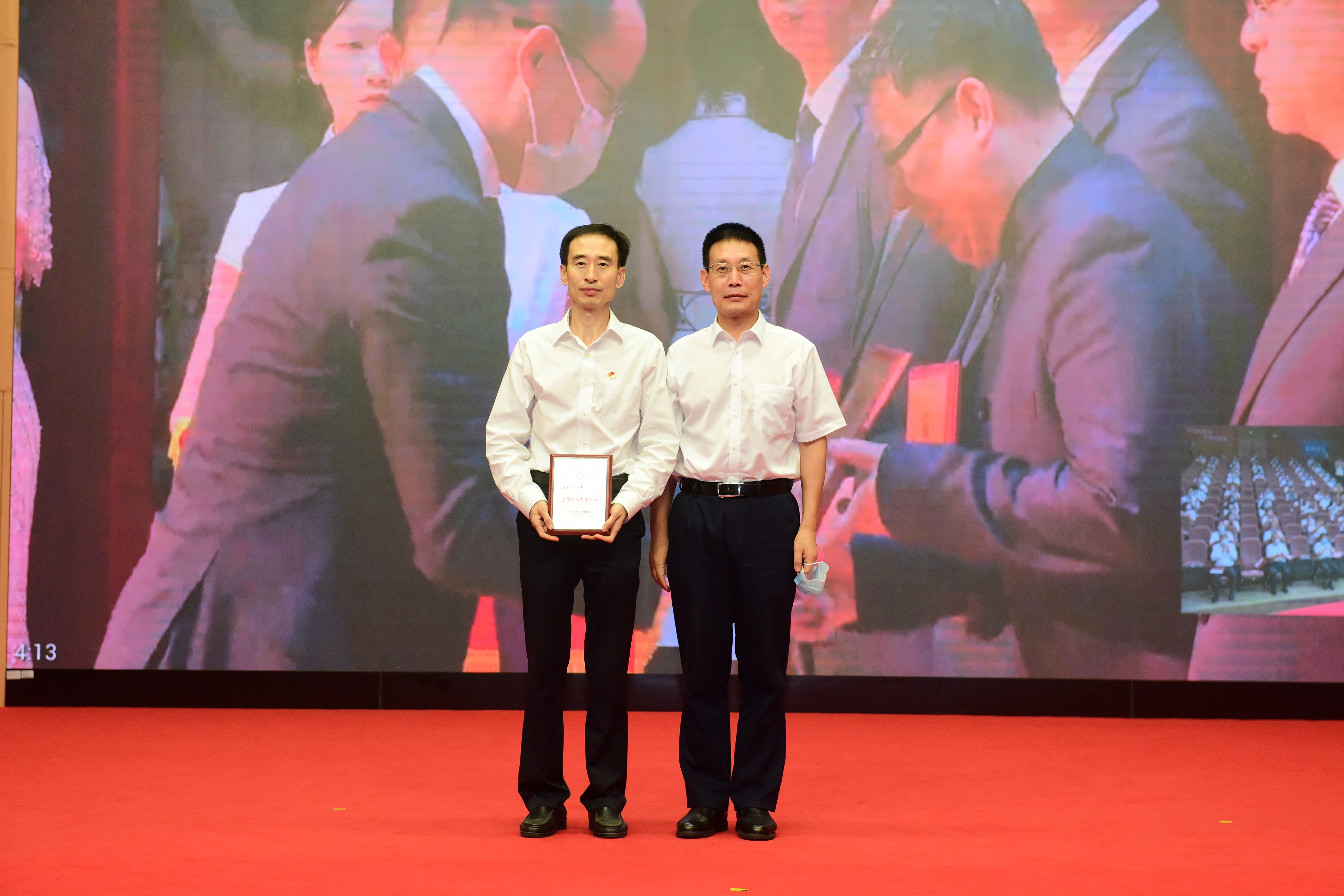 1631336239037016419.jpg LGX_0300.jpg