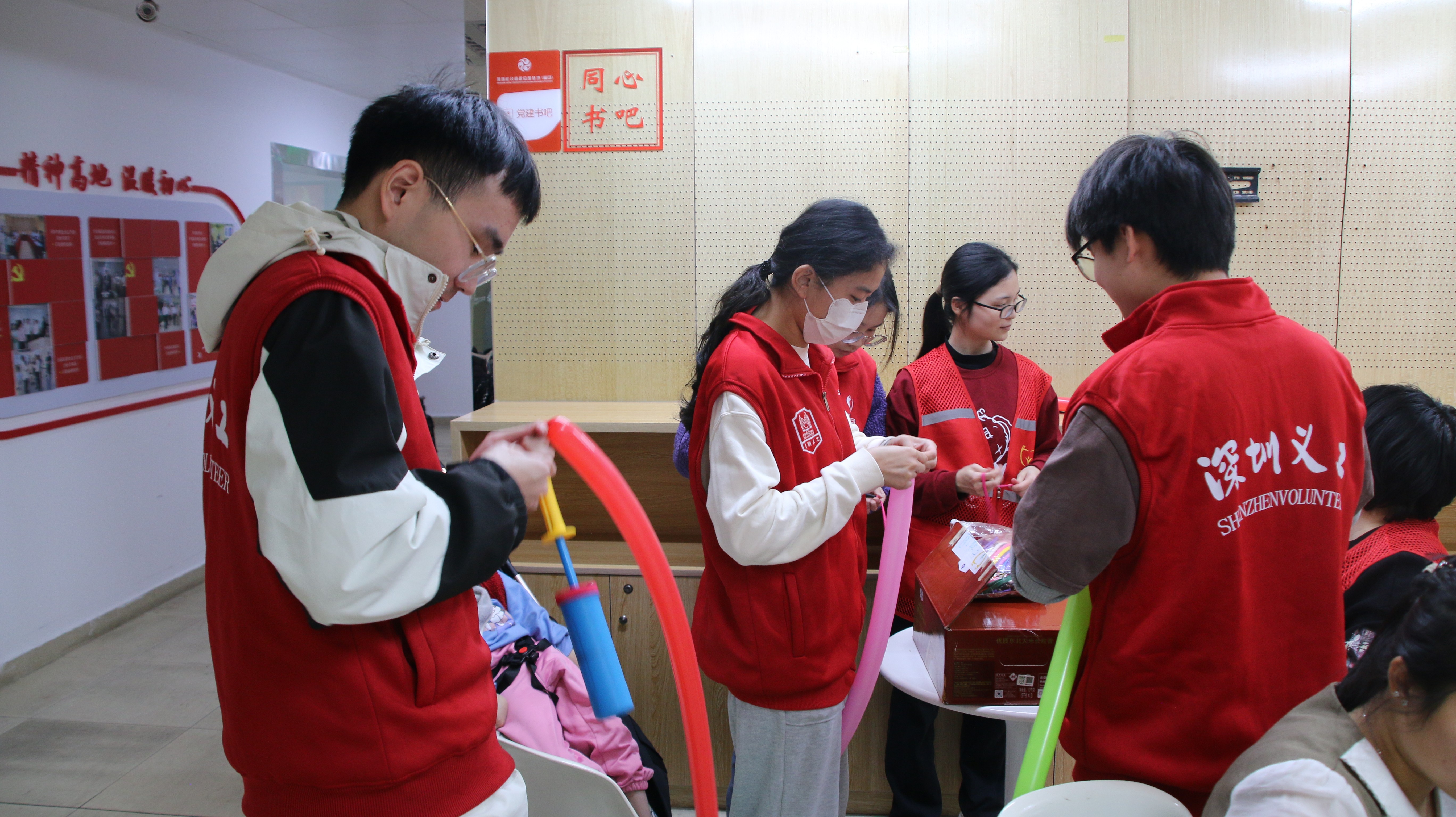 1740189828245051672.jpg 5.jpg