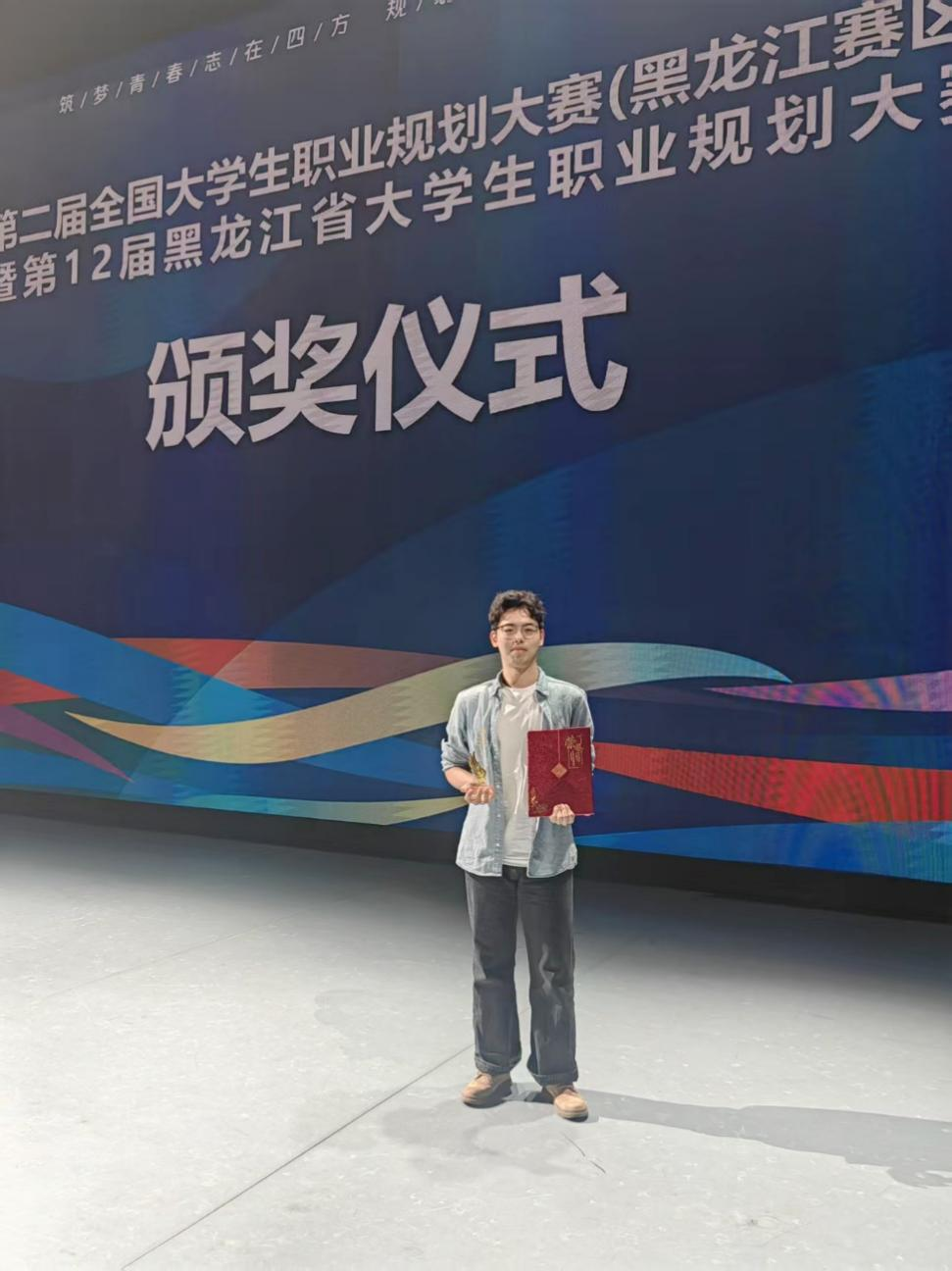 1742205332467073450.png 图片1.png