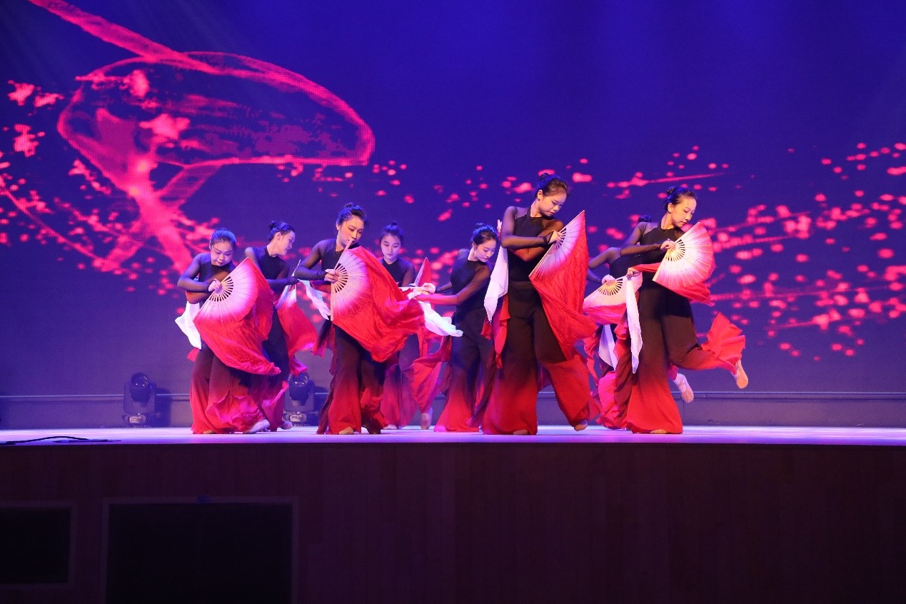 1718154519252097416.jpg 02.jpg