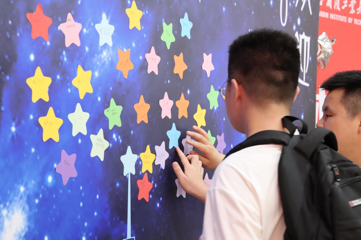 1693360195223052786.png 1693360195223052786.png