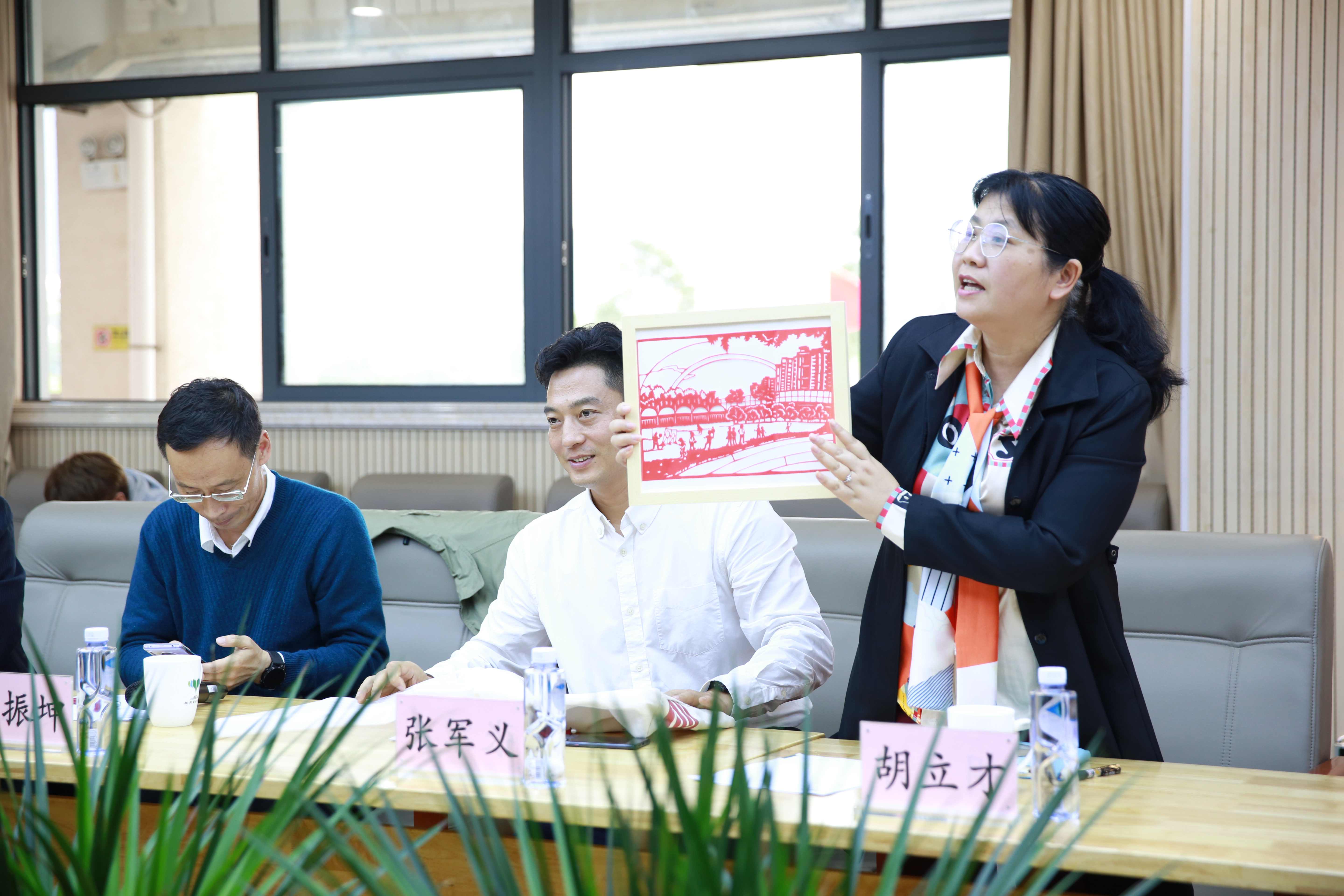 1615426049249009783.jpg 6A6A5601_副本.jpg