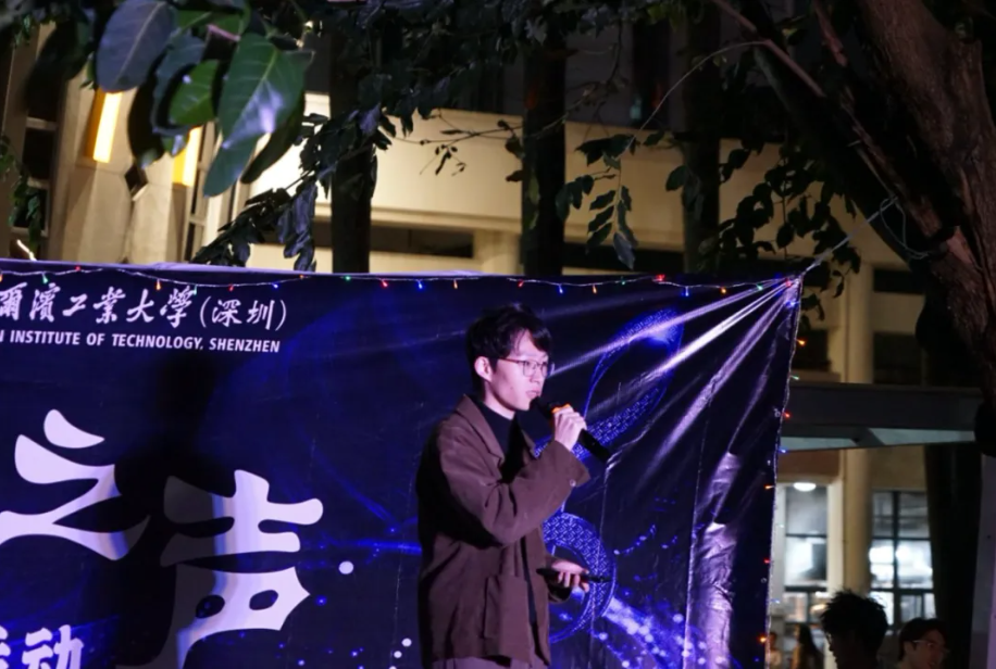 1742886903552015123.png 1742886903552015123.png