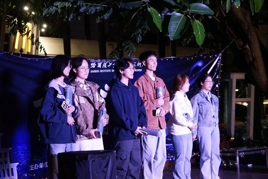 1742886982821042817.png 1742886982821042817.png