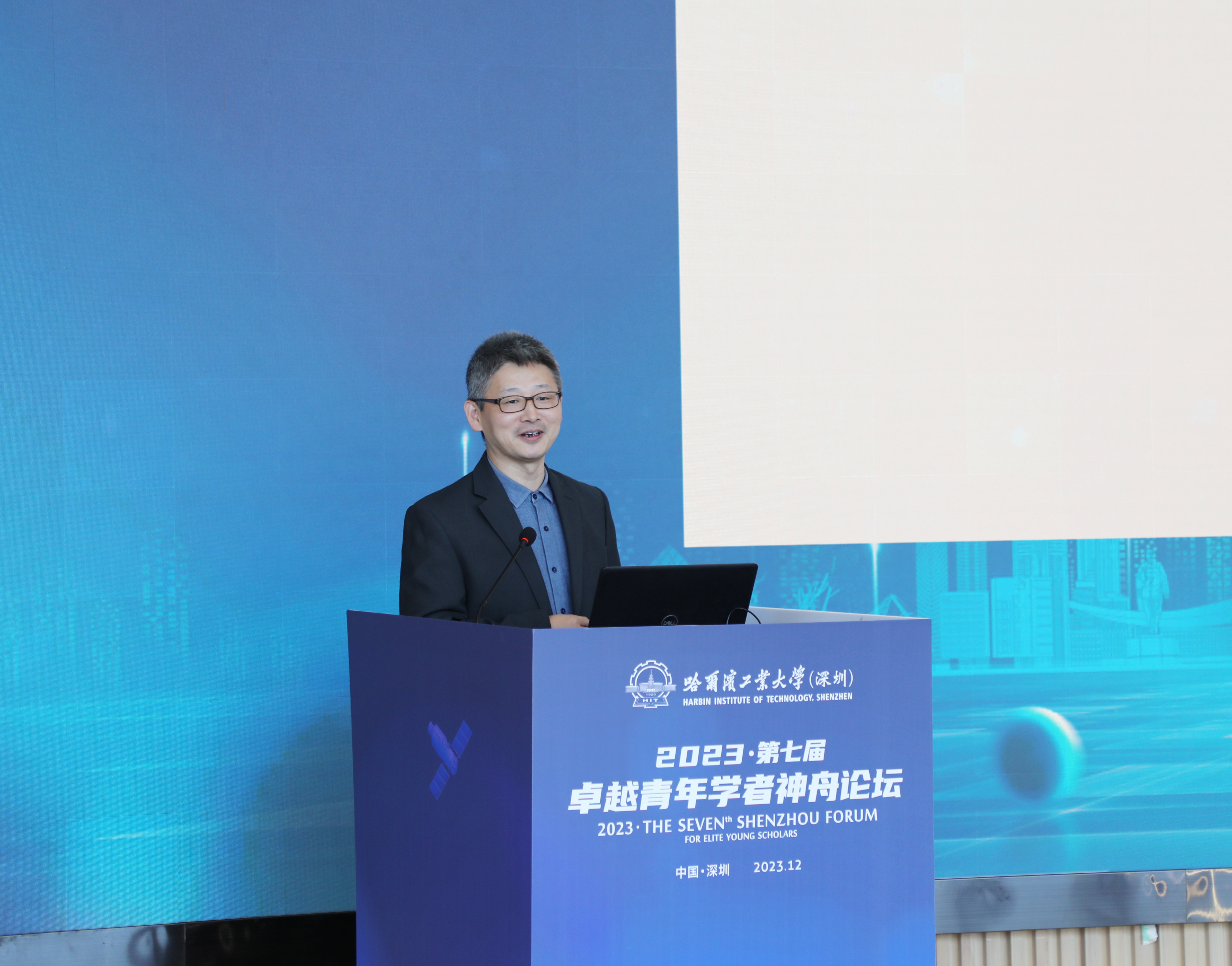 1703747151645049968.jpg 44.jpg